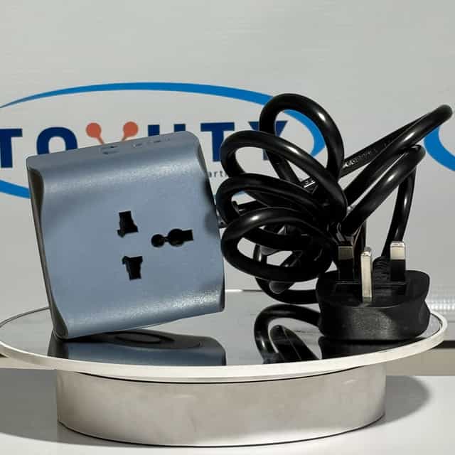 LDNIO-SC3319-65W-PD-3-USB-3-AC-Outlets-Universal-Kenya.jpg 65W PD Cube - Universal Strip (3 AC + 65W PD) - Nairobi.